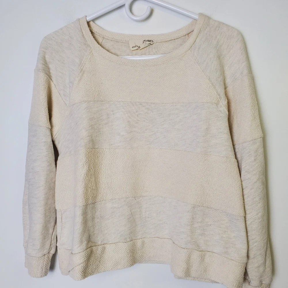 Everleigh Cropped Sweatshirt